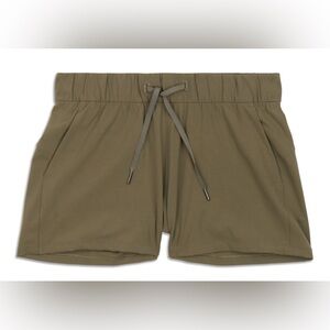 Lululemon On the Fly Short Olive Green Shorts *2.5" size 8